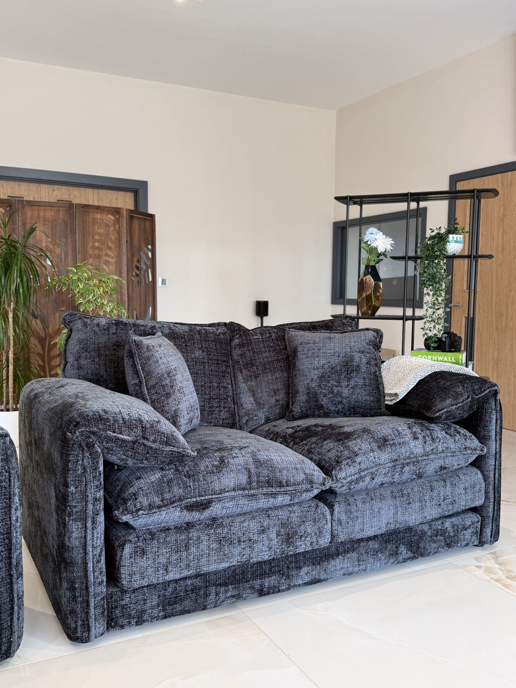 Solaya Sofa 2 Seater Black