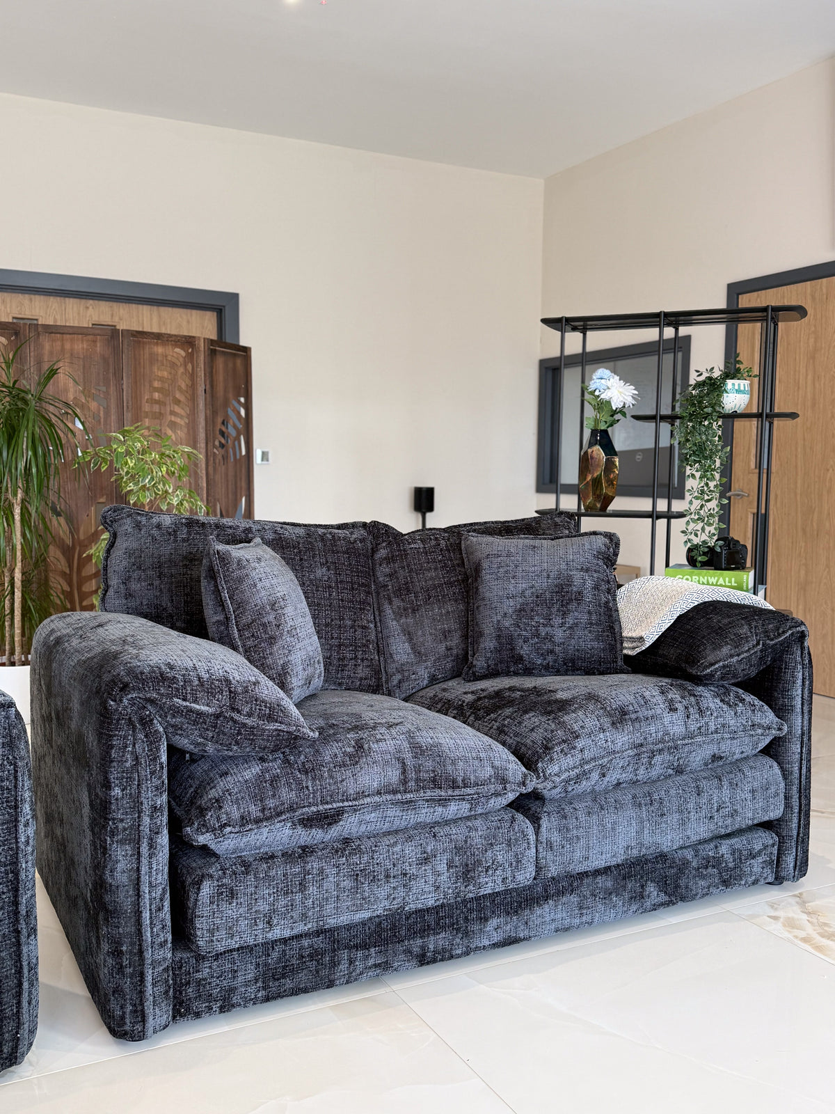 Solaya Sofa 2 Seater Black
