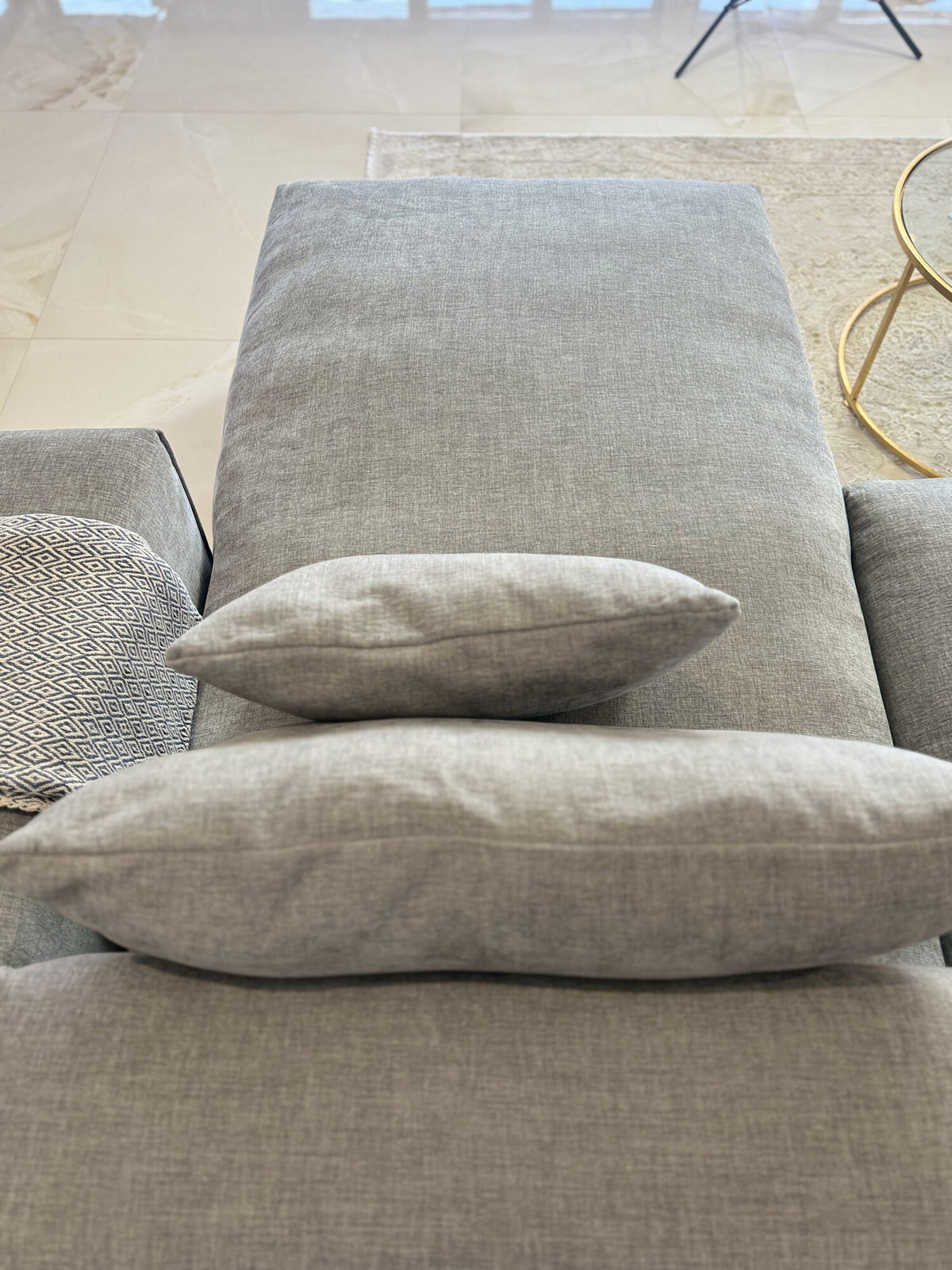 Malibu Sofa Universal Corner cushion detail, Grey